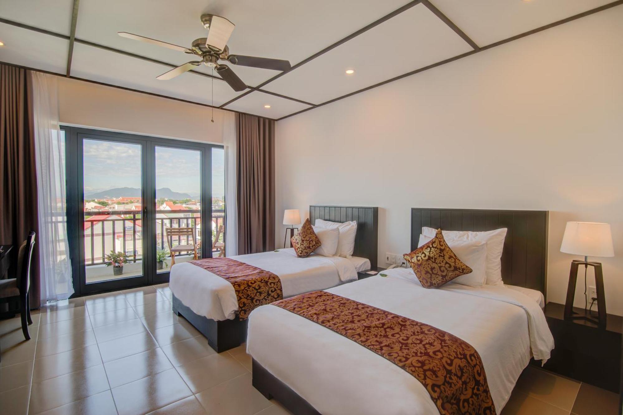 Golden Pearl 4* Hội An