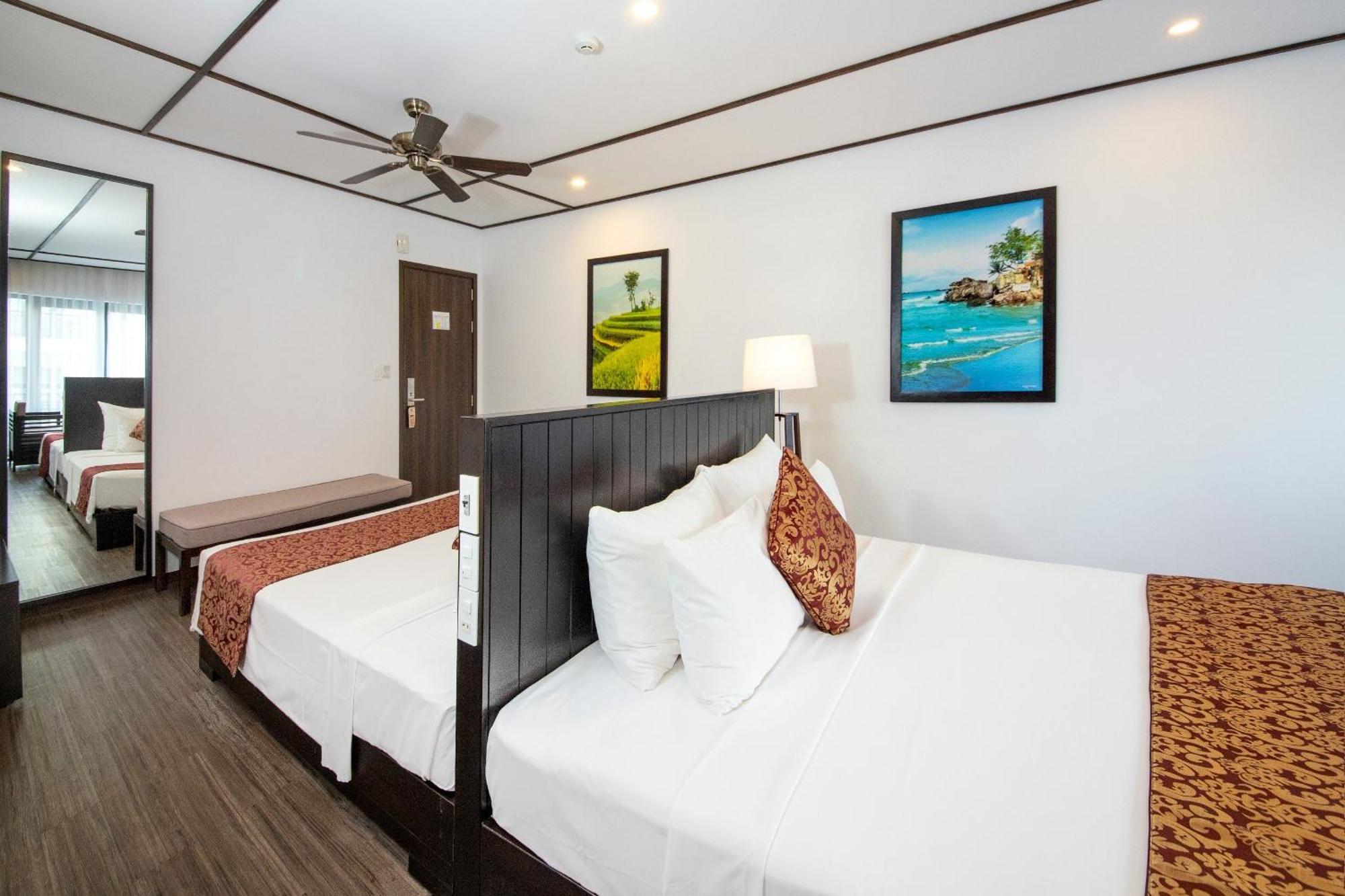 Golden Pearl Khách sạn 4*